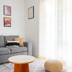B72 Apartment