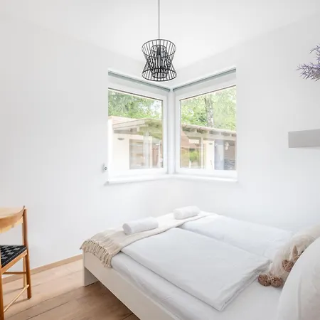 B72 Apartment *