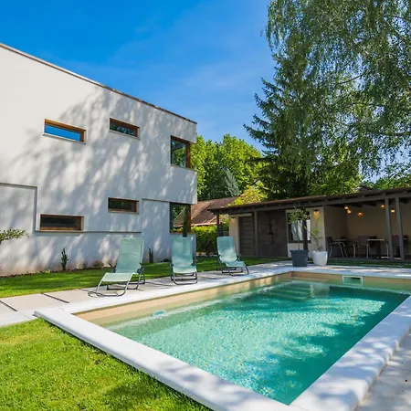 Appartamento B72 Siófok