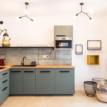 B72 Apartamento Siófok