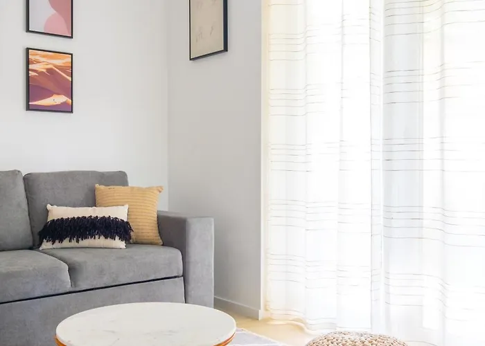 B72 Apartment
