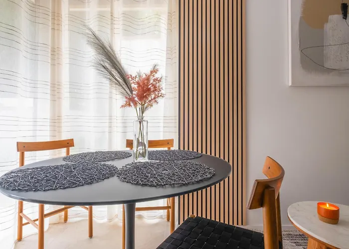 B72 Apartment
